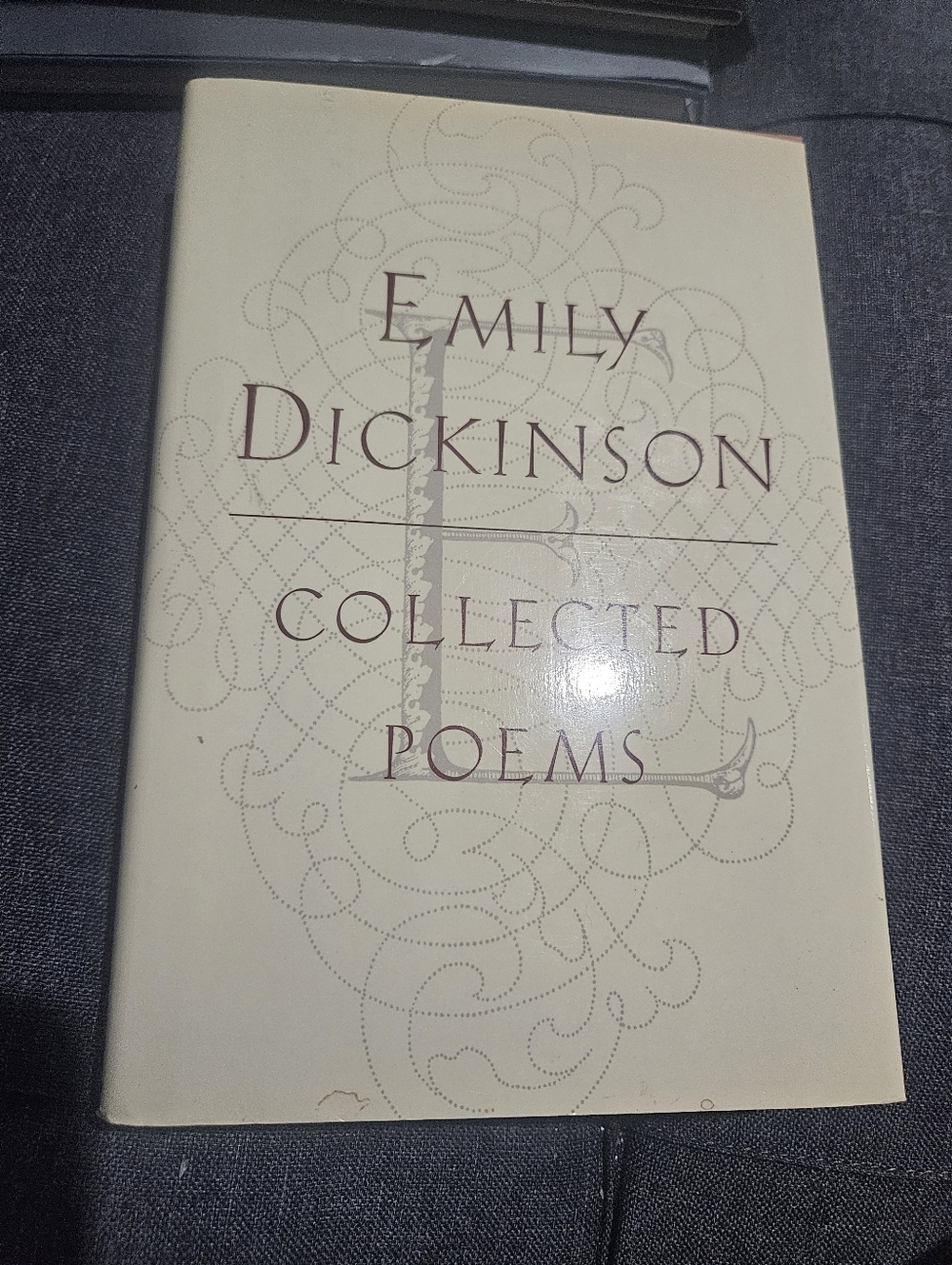 Emily Dickinson Collected Poems - Cream Cover